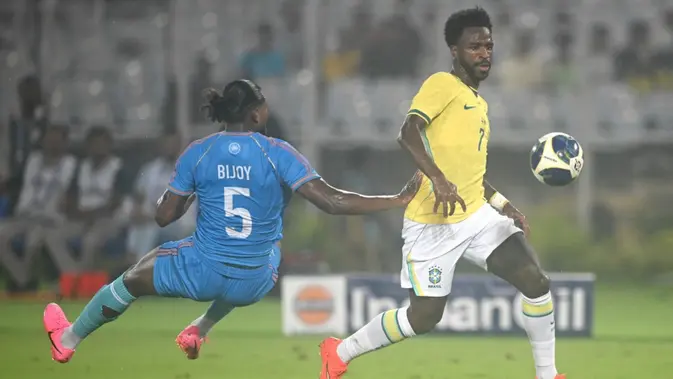 Vinicius Jr Bawa Brasil Tekuk India di Kolkata