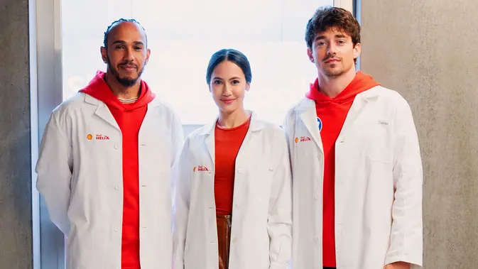 Pevita Pearce Tampil Feminine Chic Jadi Peneliti Minyak Bareng Duo Ferrari