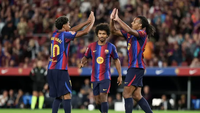 Kounde Cetak Gol, Barcelona Pesta Tiga Gol di Camp Nou