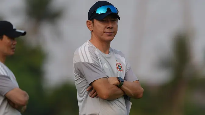 Shin Tae-yong Resmi Latih Persija: Statistik dan Harapan Baru