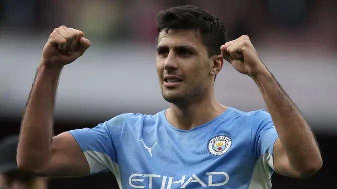 Rodri Pahlawan! Manchester City Comeback Dramatis 2-1 di Markas Arsenal
