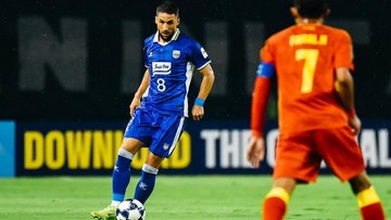 Laga Sengit: Persib Taklukkan Lawan 2-1, Guaycochea Pahlawan Kemenangan