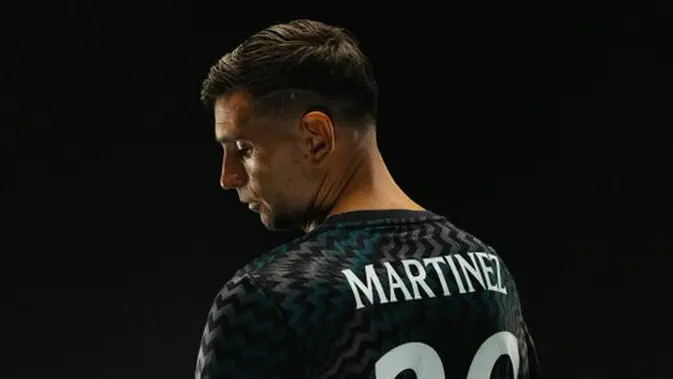 Chelsea Resmi Datangkan Emiliano Martinez dari Aston Villa