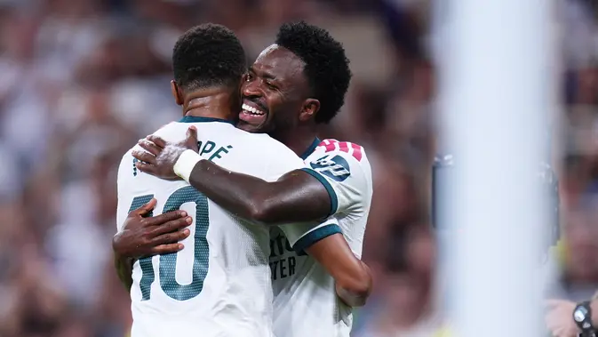 Real Madrid Hancurkan Real Sociedad dengan Gol Mbappe dan Vinicius