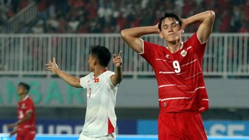 Herdman Puji Mitchell Baker, Ratapi Duka Pemain Senior di Piala AFF 2026
