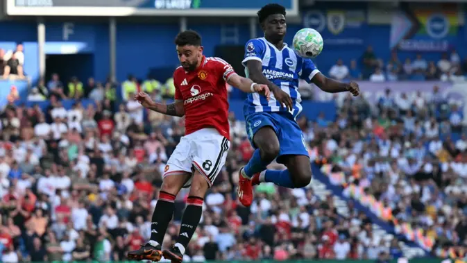 Duel Bruno Fernandes vs Baleba Warnai Brighton Tahan MU