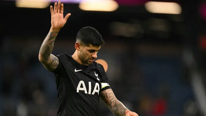 Romero Lambai Perpisahan, Spurs Ditahan Imbang Burnley 2-2