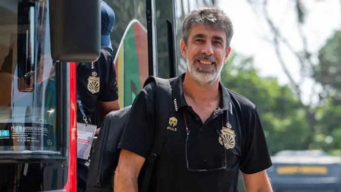 Oscar Bruzon dan Misi Baru Bhayangkara FC di Liga 1