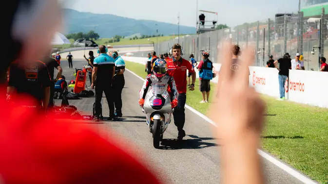 Veda Ega Pratama Siap Menggebrak Moto3 Hungaria 2026 Akhir Pekan Ini