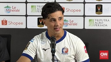 Gelak Tawa Menghiasi Jumpa Pers Bruno Moreira soal Persebaya vs Port