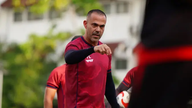 Fabio Lefundes Resmi Tangani Java United FC Menuju Super League 2026/2027
