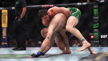 Makhachev Sapu Bersih di Welter, Catatan Submission Masih Kosong