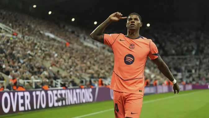 Rashford Bawa Newcastle Bungkam Barca 3-1 di St James' Park
