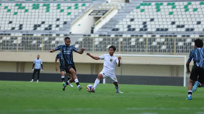 Duel Pramusim Panas! PSS Sleman Vs Persita Tangerang Selesai 1-1