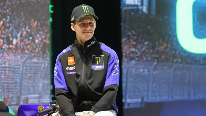 Yamaha YZR M1 Mesin V4 Resmi Meluncur untuk MotoGP 2026