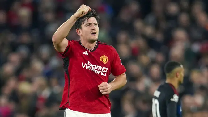 Sundulan Maguire dan Penyelamatan Onana Antar MU Taklukkan Copenhagen