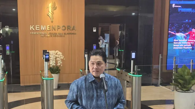 Erick Thohir Gelar Konferensi Pers di Kemenpora