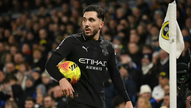 Wasit Hentikan Laga Leeds Vs Man City demi Momen Berbuka Puasa