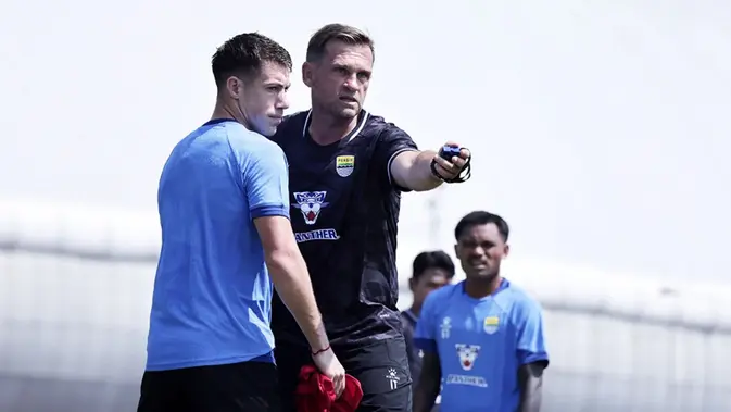 Peralta Bawa Persib Menang, Tolic Puji Taktik