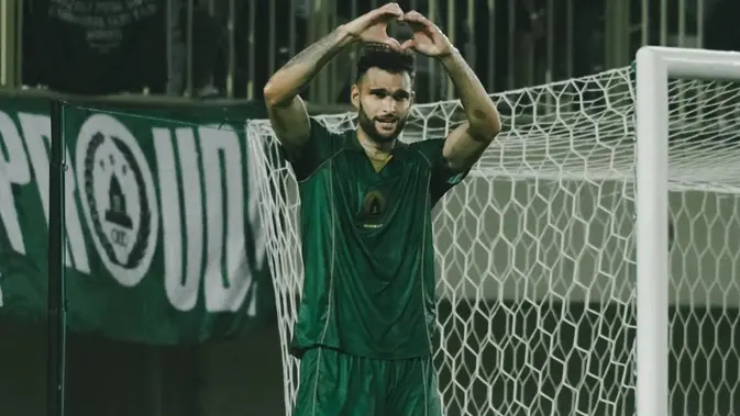 Brace Matheus Fornazari Bawa PSS Sleman Tekuk Persijap 2-0