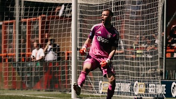 Paes Perkasa Clean Sheet, Ajax Amsterdam Gasak Tiket Playoff Conference League
