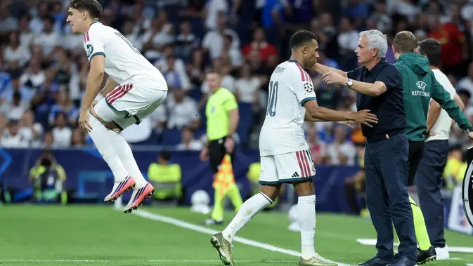 Mourinho Sambut Mbappe di Pinggir Lapangan, Madrid Tumbangkan Inter