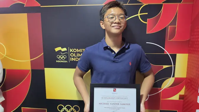 Michael Xander Samosir Raih Beasiswa Renang ke Amerika Serikat