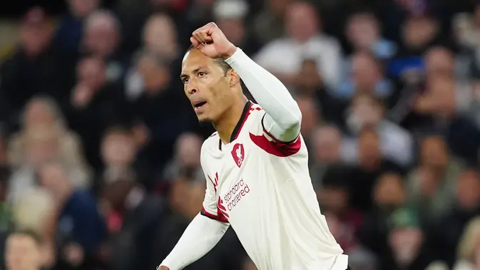 Van Dijk Cetak Dua Gol, Liverpool Tundukkan Aston Villa di Pekan 37