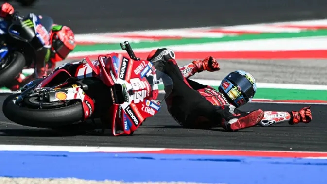 Bagnaia Jatuh di MotoGP San Marino, Ducati Kehilangan Poin Penting