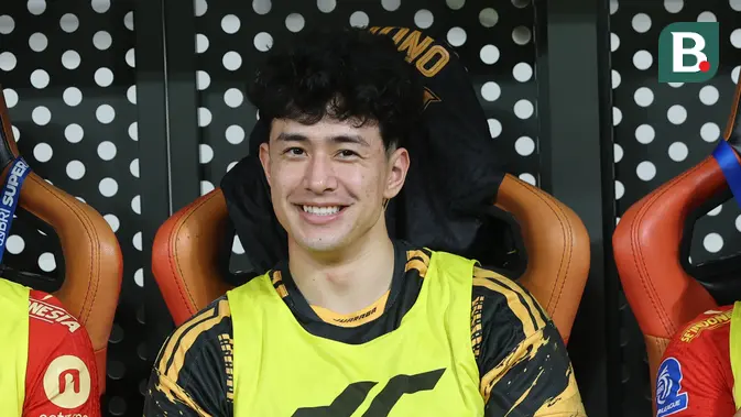 Cyrus Margono, Kiper Muda Persija yang Masih Menanti Debut