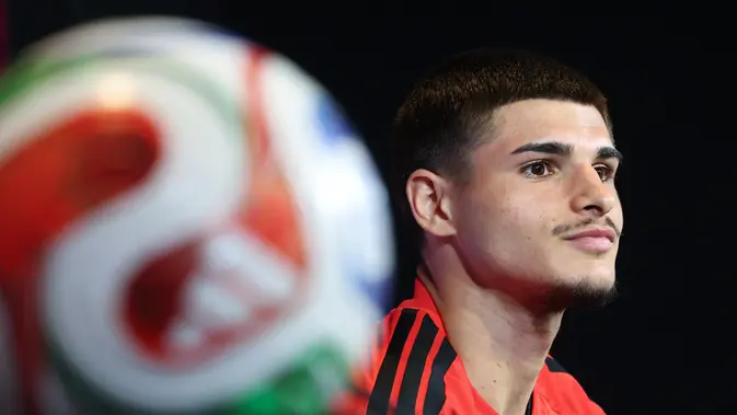 Duo Manchester Berebut Bakat Muda Matias Fernandez-Pardo dari Real Madrid
