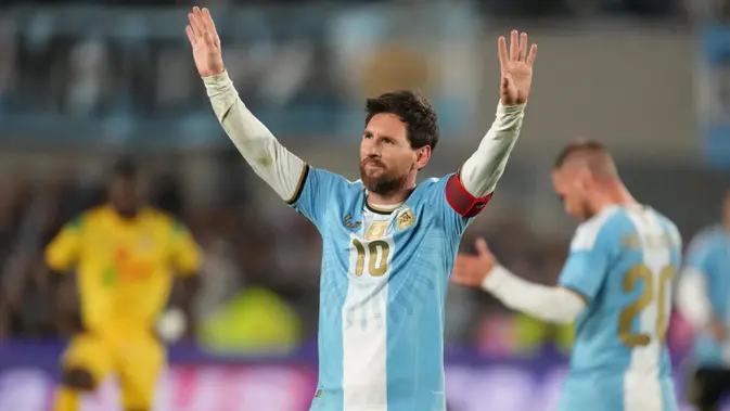 Messi Hat-Trick Penalti di Laga Perpisahan Argentina Kontra Benin