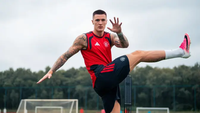 Benjamin Sesko: Bintang Muda Incaran Utama Manchester United