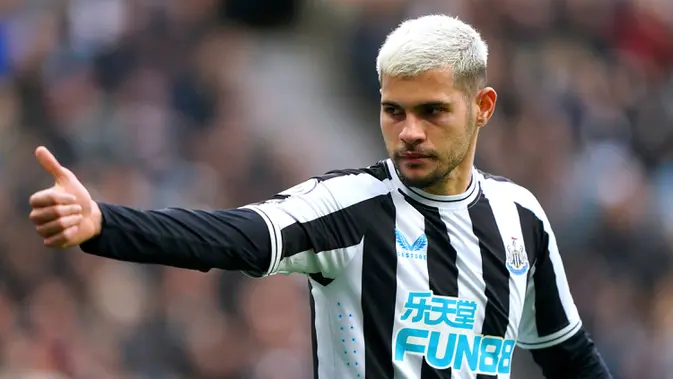 Newcastle United Tekuk Wolverhampton 2-1, Salip Liverpool di Klasemen