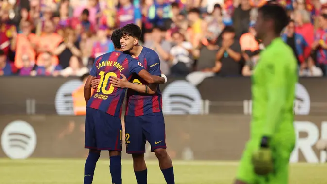 Barcelona Telak 3-0 Atas Levante, Rebut Puncak Klasemen