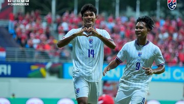 Thailand dan Singapura Samai Catatan Gol Mitchell Baker di Semifinal AFF