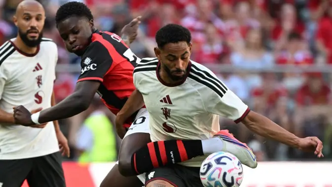 Skor Akhir 2-2: Manchester United vs AC Milan Tertahan di Wroclaw