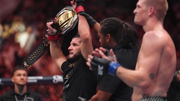 Makhachev Tuntaskan Garry di UFC 330, Klaim Takhta Pound-for-Pound