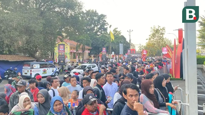 Antrean Panjang Warnai Jelang Final Srikandi Merdeka Cup 2026