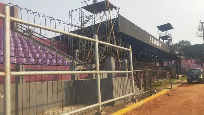 Stadion Brawijaya Kediri Pasang Pagar Pembatas Baru