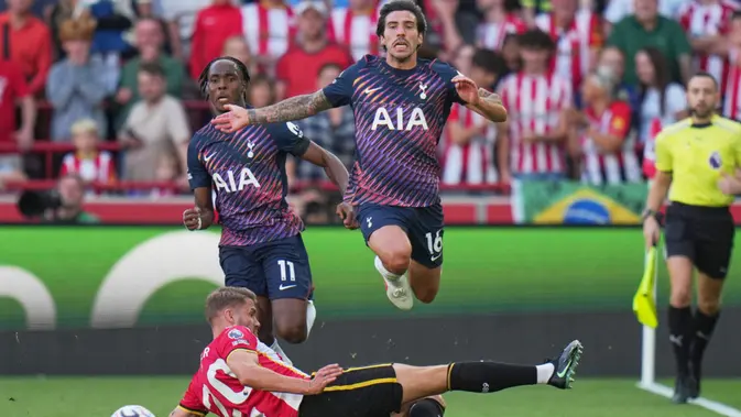 Drama Menit ke-87! Tottenham Tekuk Brentford 2-1 Lewat Kudus
