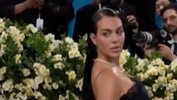 Ronaldo dan Georgina Resmi Menikah di Portugal