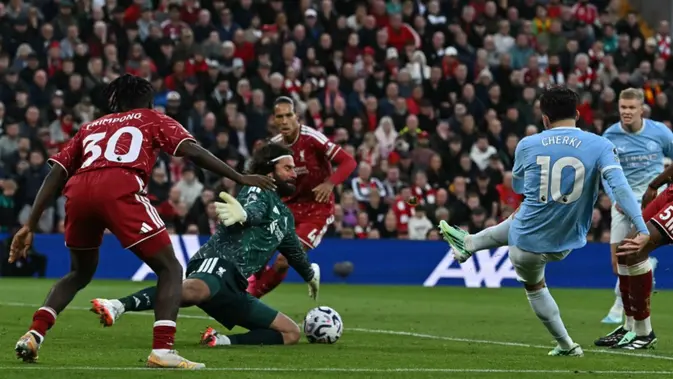 Cherki Cetak Gol Ketiga, Manchester City Hajar Liverpool di Anfield