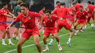 Latihan Perdana Garuda: Verdonk dan James Absen, Skuad Mulai Berbenah