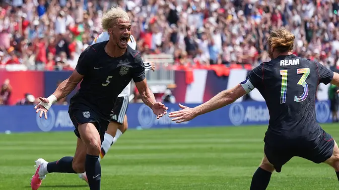 Antonee Robinson Cetak Gol Penentu, Amerika Serikat Tekuk Jerman 2-1