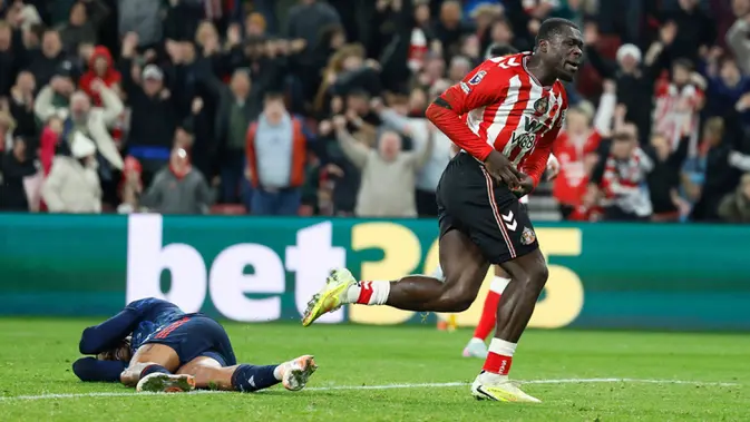Skor Akhir 2-2: Brobbey Gagalkan Kemenangan Arsenal di Injury Time