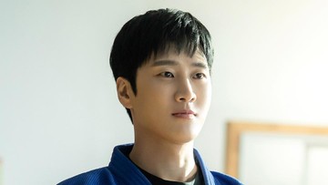 Momen Mengharukan di Balik Layar Drama Korea Agustus 2026
