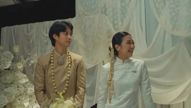 Ketika Dikta dan Rachel Cia Mengikat Janji Suci