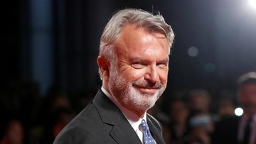 Momen Haru Sam Neill: Bersih Kanker Darah Sebelum Tutup Usia
