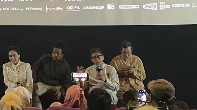 Di Balik Layar Seni Merayu Tuhan: Perjalanan Sunyi Cesa David Luckmansyah